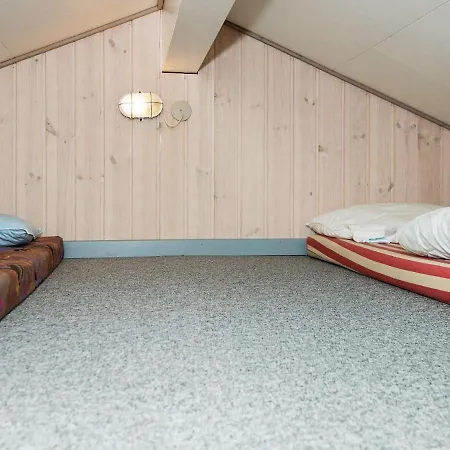 Holiday home 6 Person In B Rkop